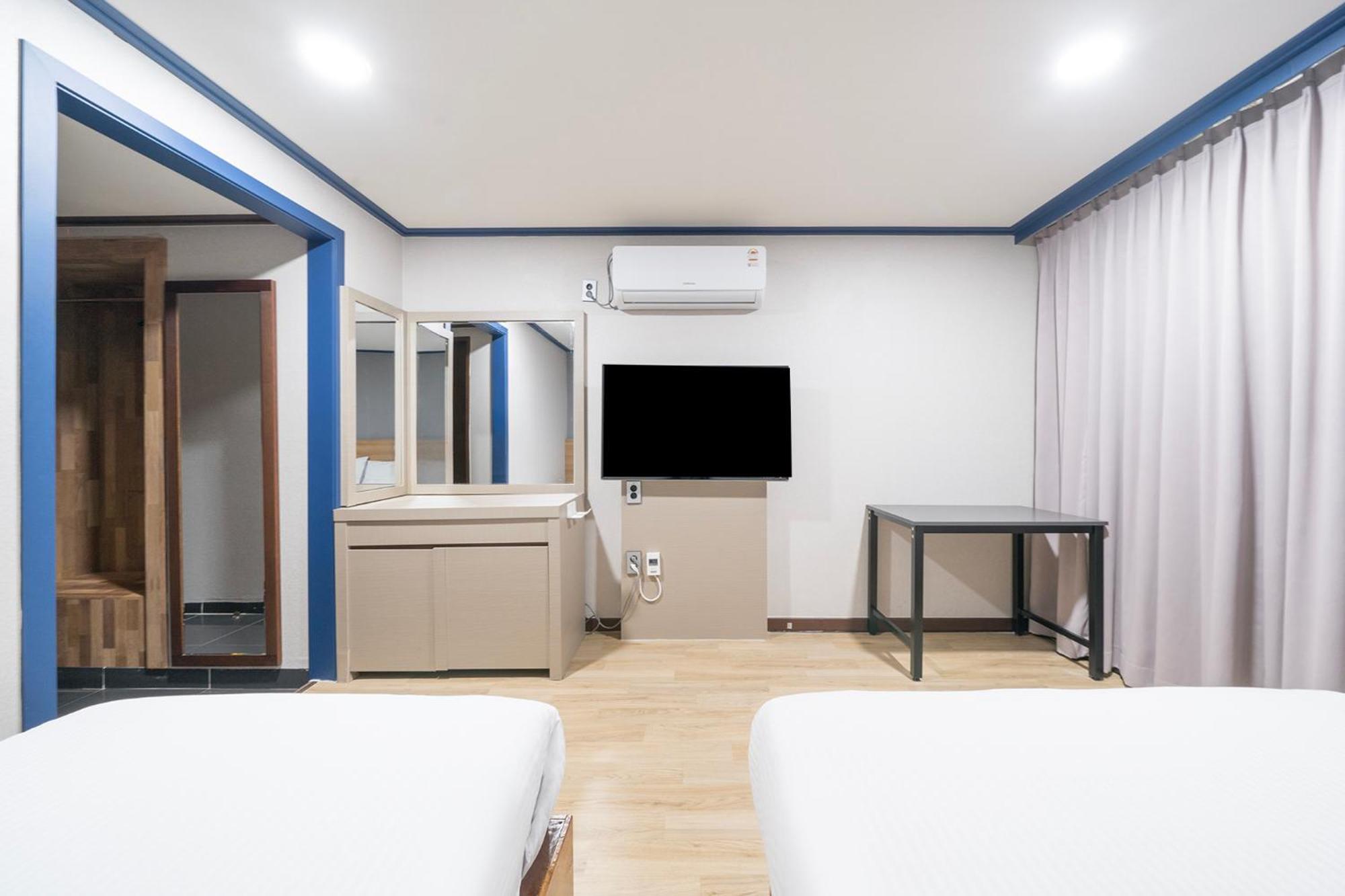 Noblesse Hotel Чеджу Екстериор снимка