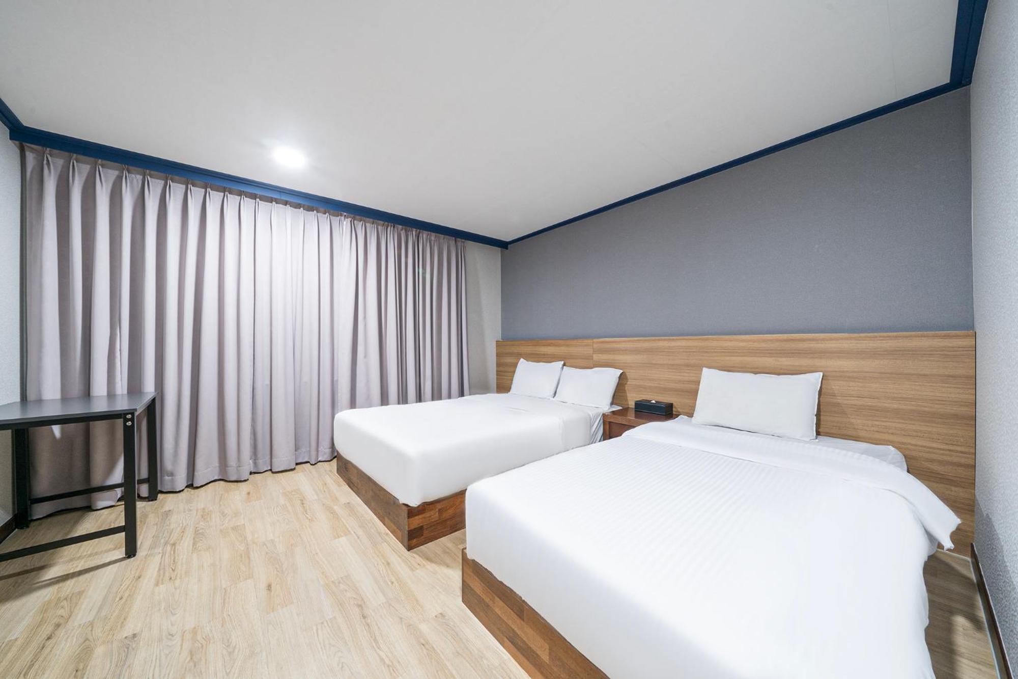 Noblesse Hotel Чеджу Екстериор снимка