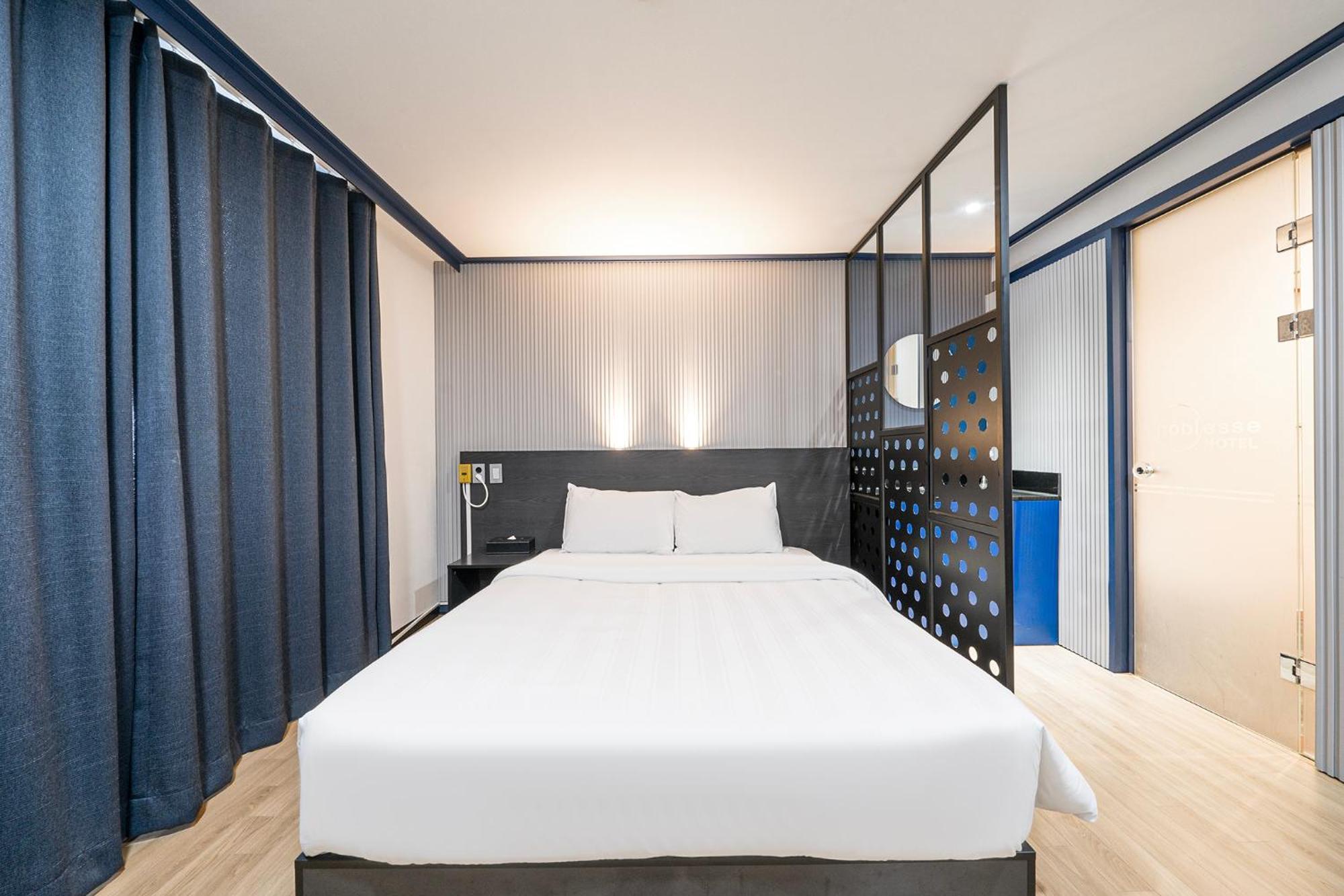 Noblesse Hotel Чеджу Екстериор снимка