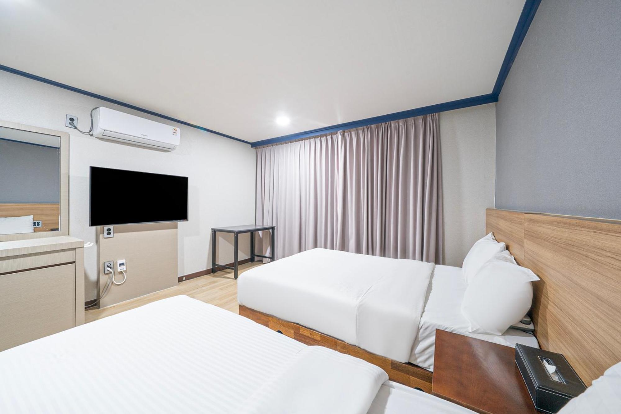 Noblesse Hotel Чеджу Екстериор снимка