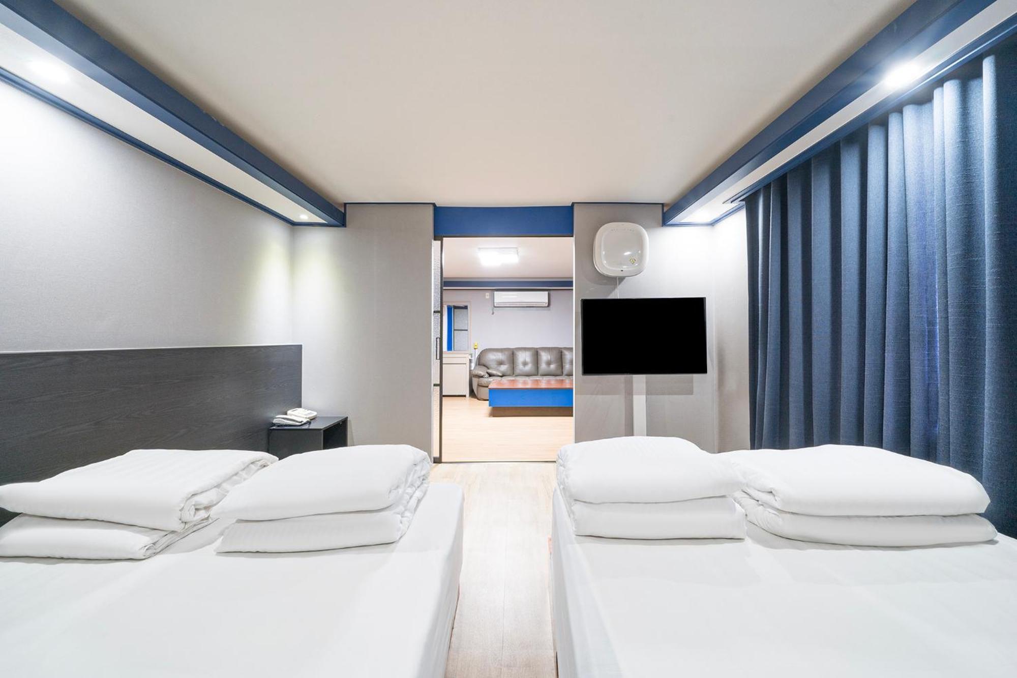 Noblesse Hotel Чеджу Екстериор снимка