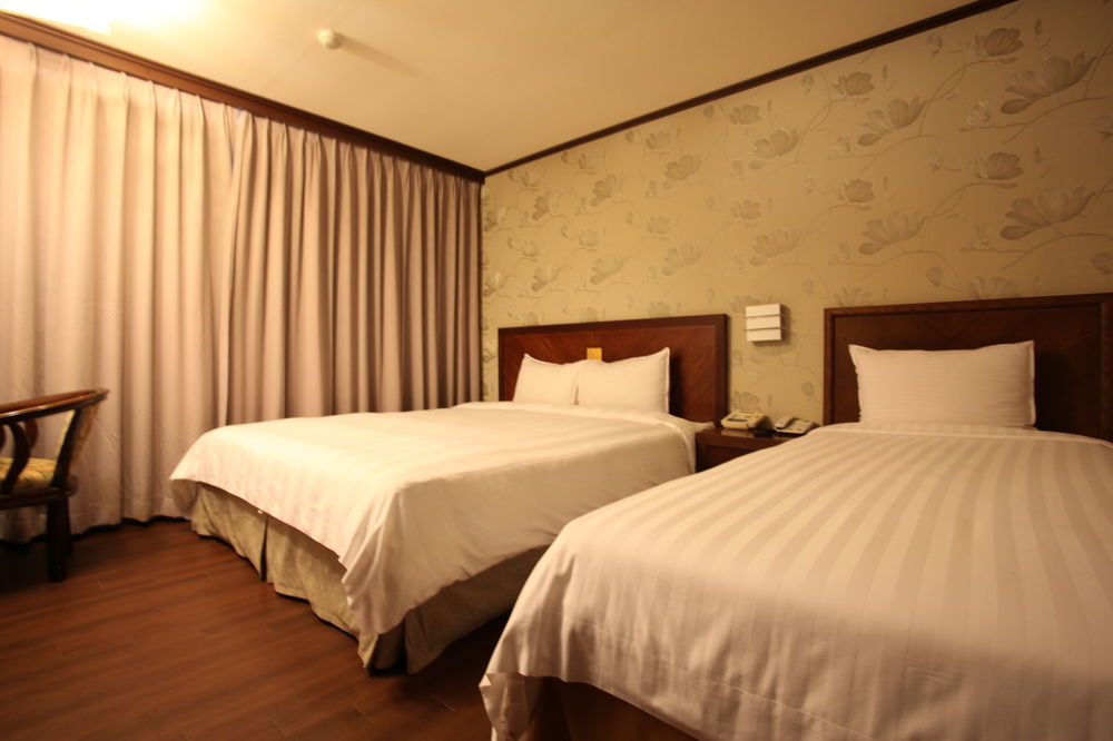 Noblesse Hotel Чеджу Екстериор снимка